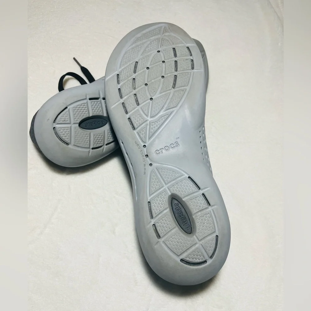 Crocs Literide Pacer Lace Up Black Womens shoes Sz 9